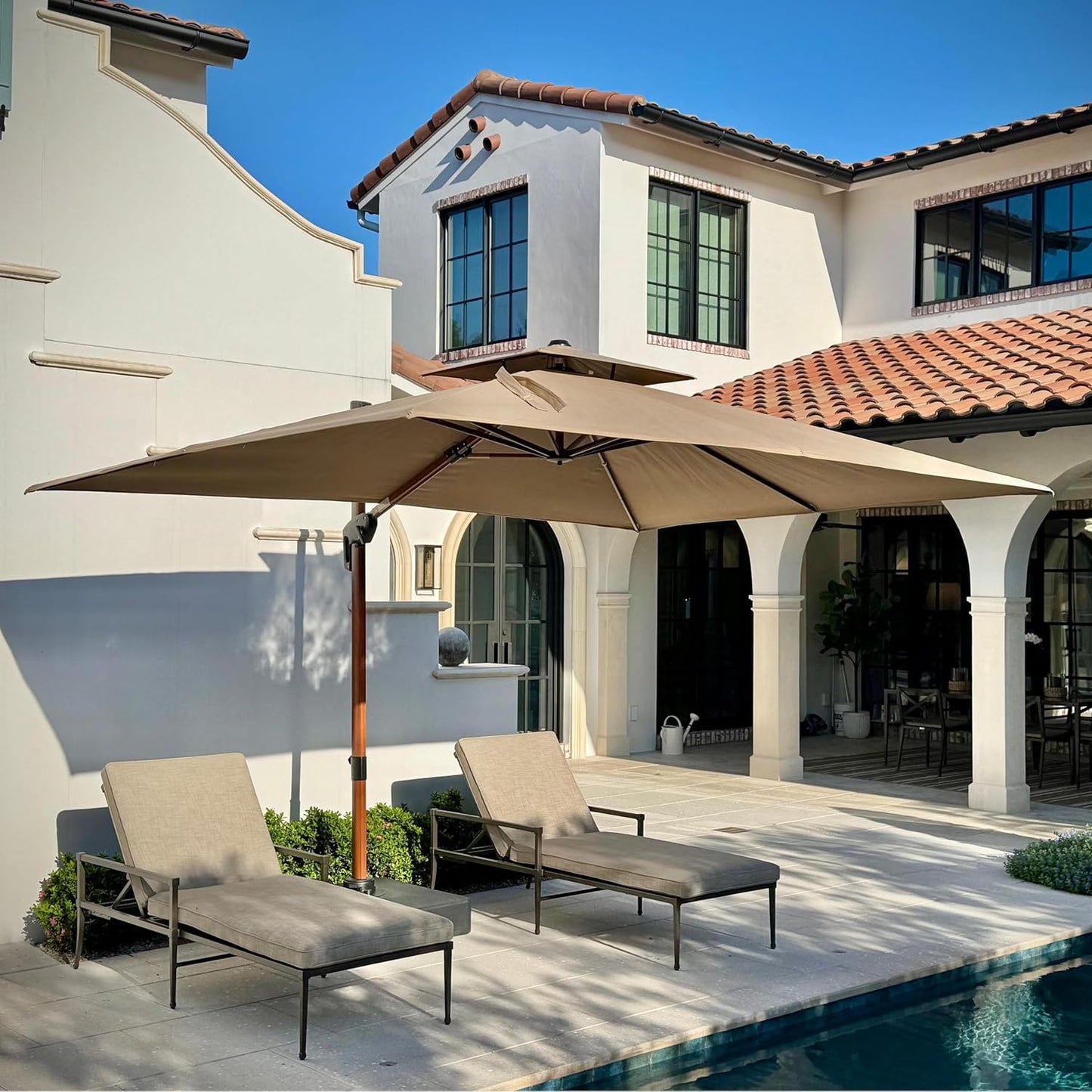 PURPLE LEAF 11' X 11' Patio Umbrella Cantilever Outdoor Umbrellas Square Large Parasol Windproof Sunshade Heavy Duty Sun Umbrellas for Deck Pool Patio Garden, Beige